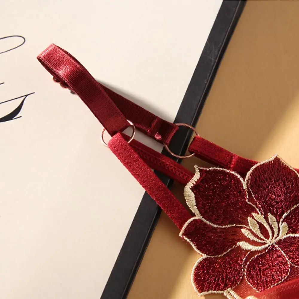 Sexy Sheer Flower Embroidered Panties – T-Back Style - Image 4